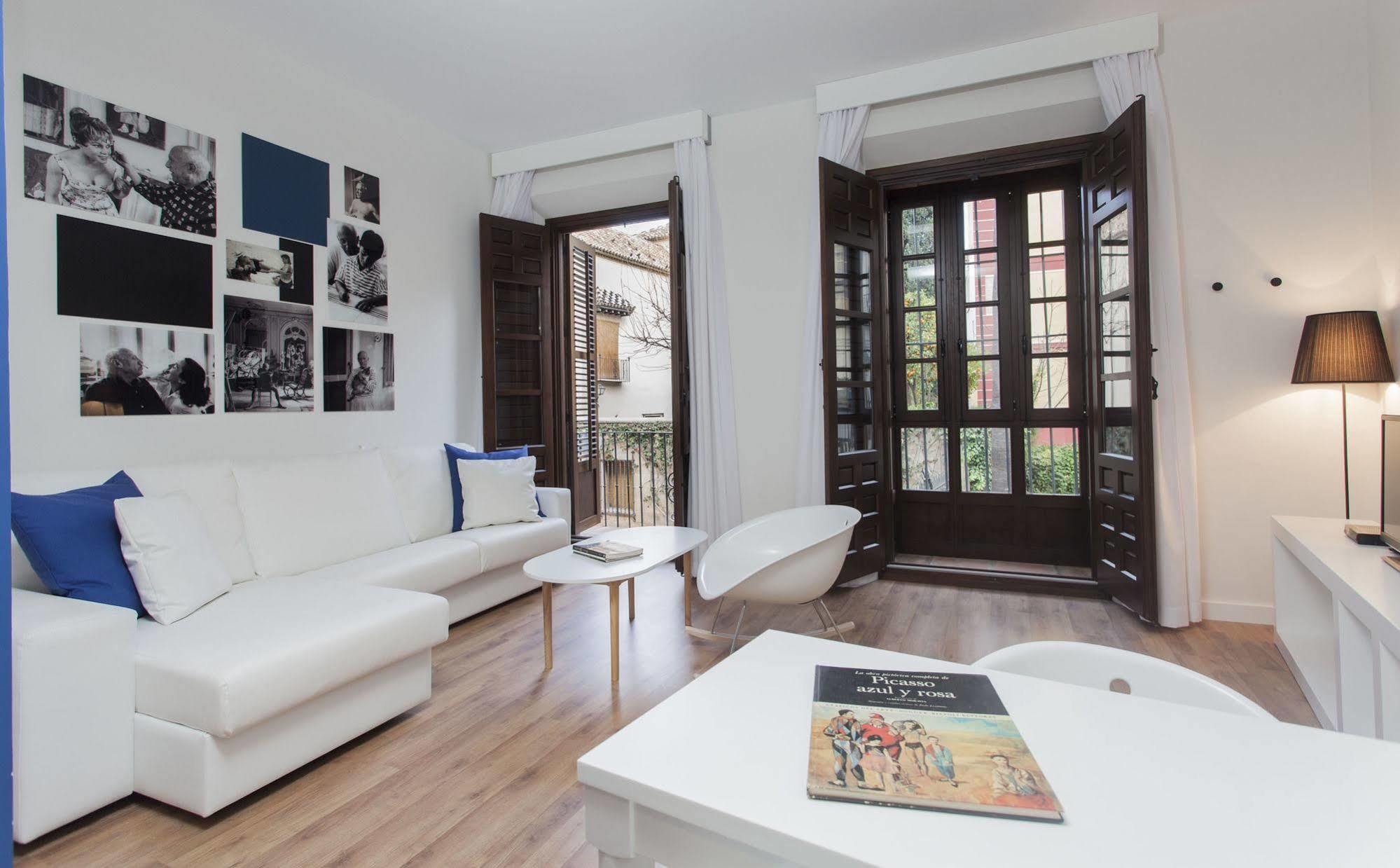 Picasso Suites Málaga Eksteriør billede